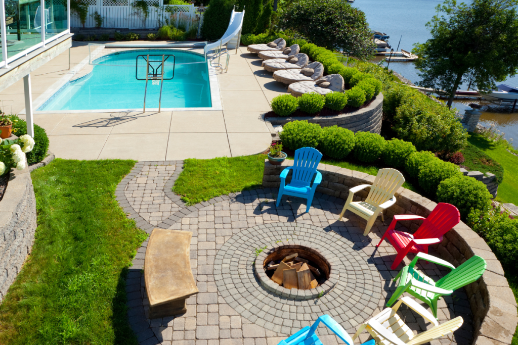 Backyard Design Tips for Pool Owners